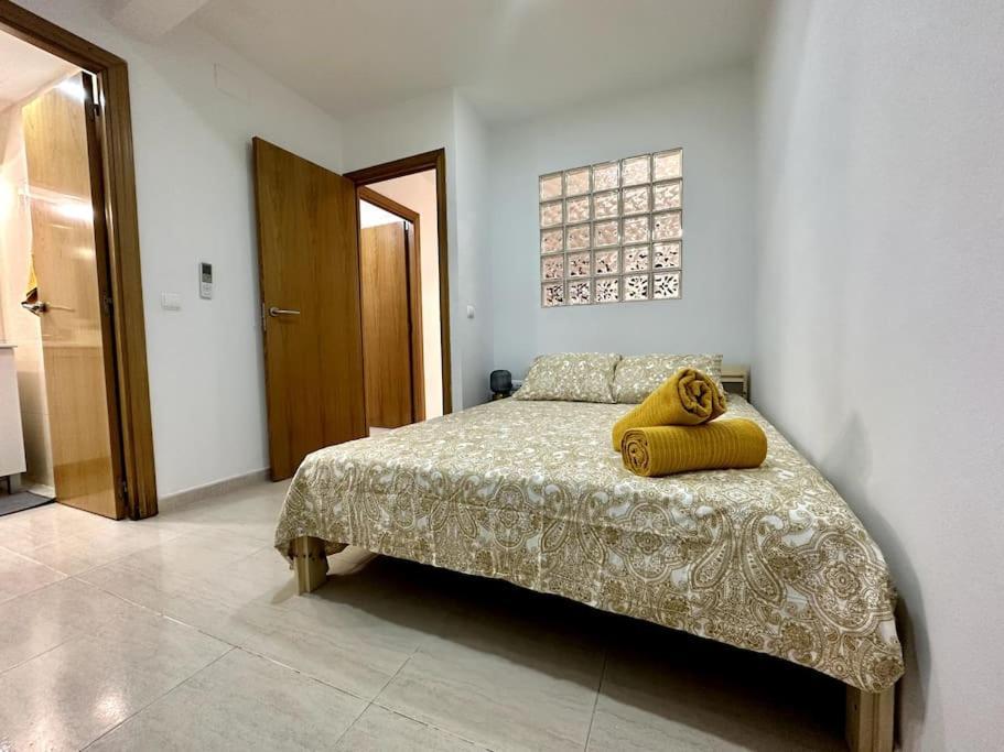 Little Horse Apartments 2 Таррагона Экстерьер фото