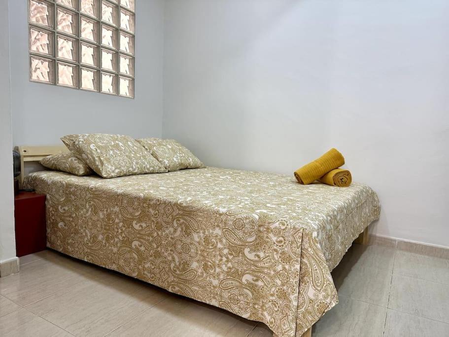 Little Horse Apartments 2 Таррагона Экстерьер фото